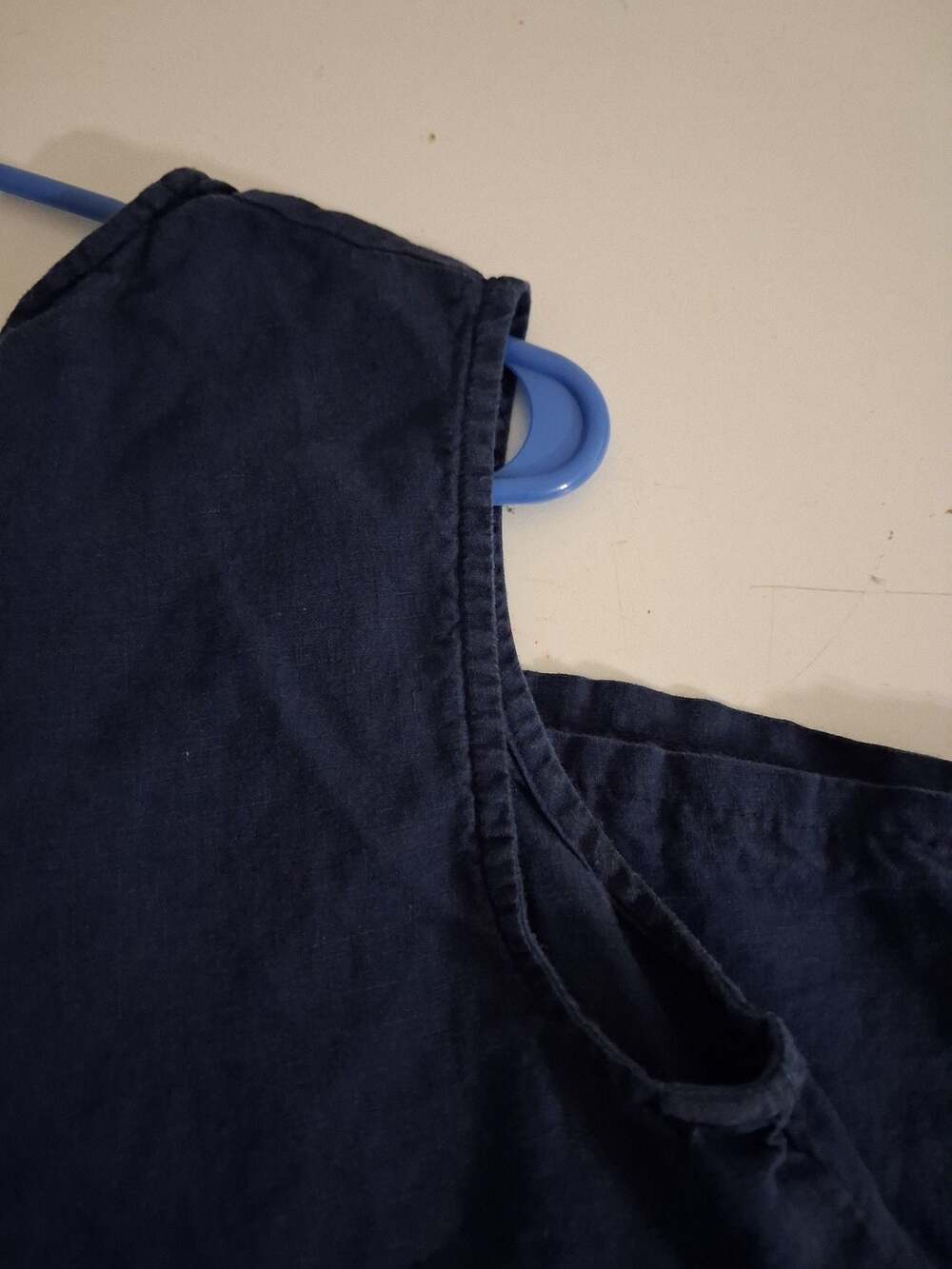Bryn Walker Navy Sleeveless Linen Tank Top - Picture 6 of 6